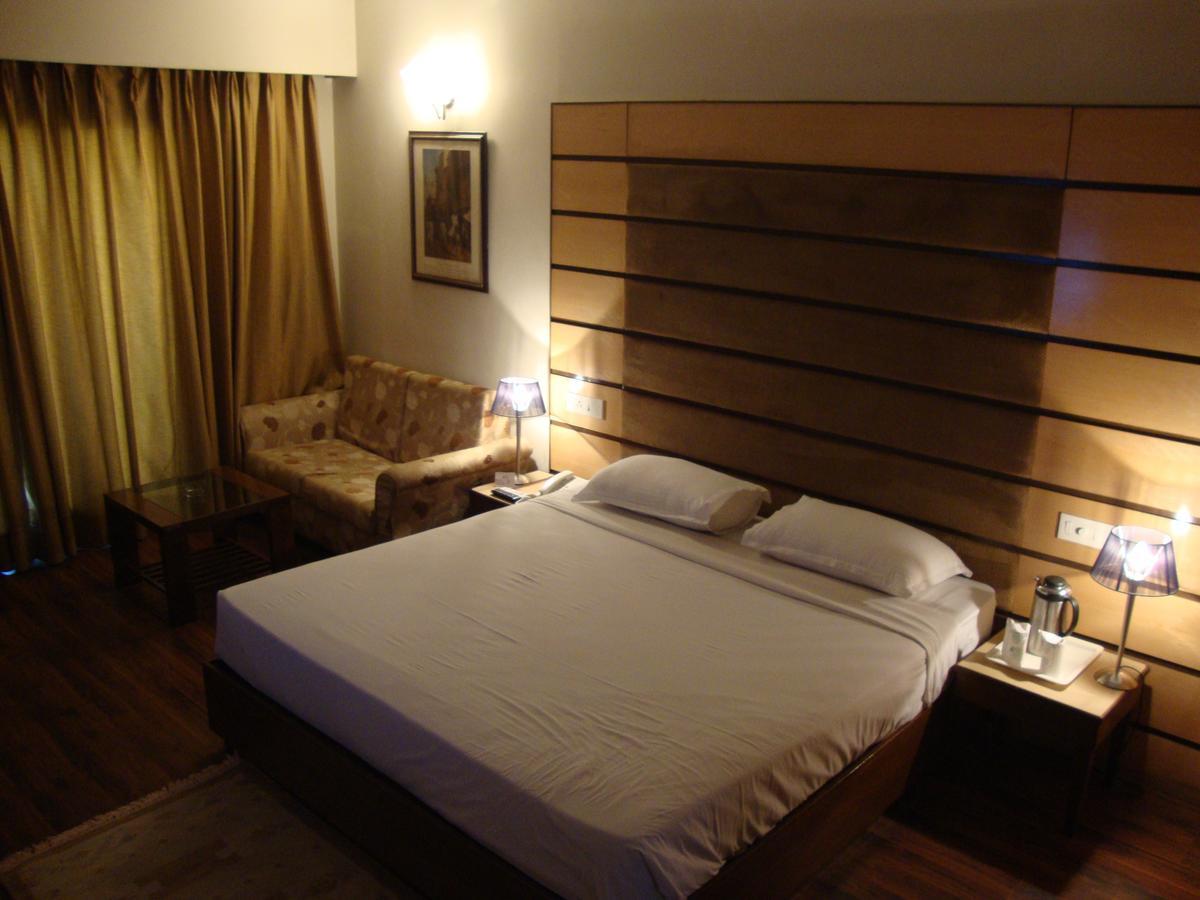 بانتشكولا Hotel North Park المظهر الخارجي الصورة