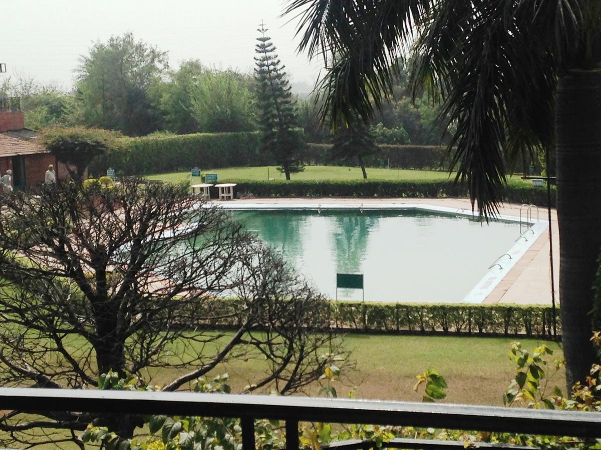 بانتشكولا Hotel North Park المظهر الخارجي الصورة